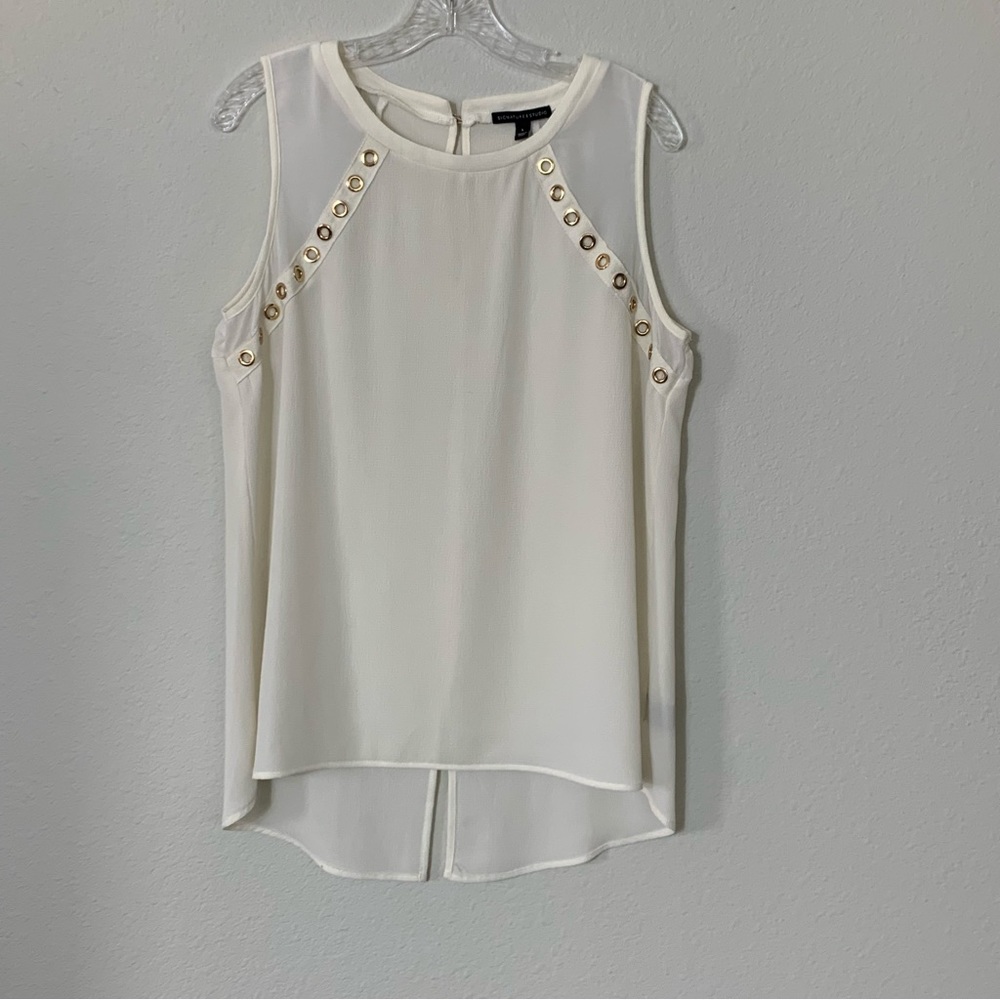 Signature Studio Lightweight Sleeveless Blouse Shirt with Gold Details size L